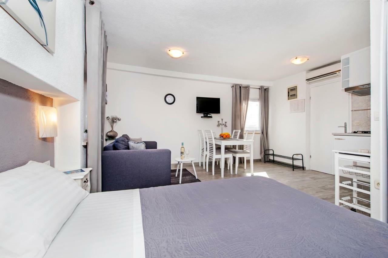 Studio Apartment Sunce Ровінь Екстер'єр фото